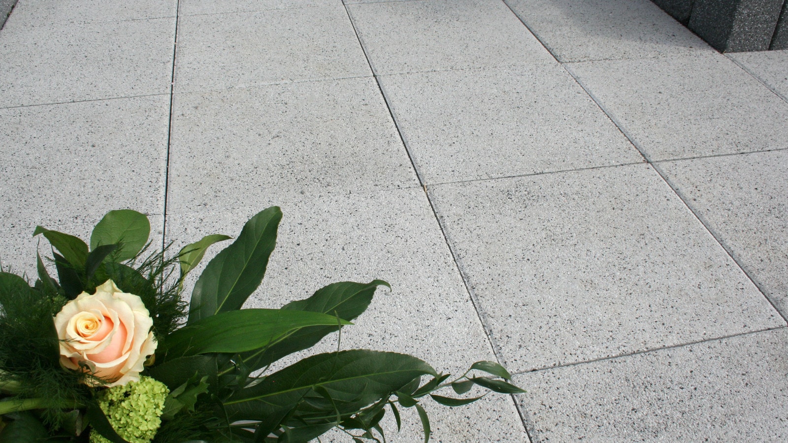 terrassenplatten beton detailaufnahme
